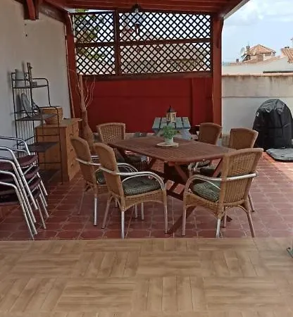 Feriehus Con Piscina Privada *