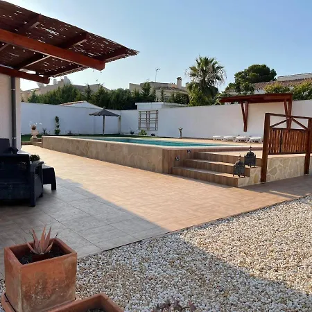 Vakantiehuis Con Piscina Privada