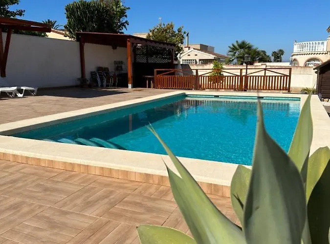 Con Piscina Privada Vakantiehuis